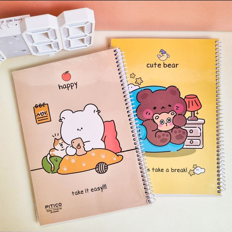 دفتر 80 برگ سیمی فانتزی طرح کیوت شکوفه گیلاس مناسب یادداشت روزانه و مدرسه با کیفیت عالی وارداتی برند پیتیکو